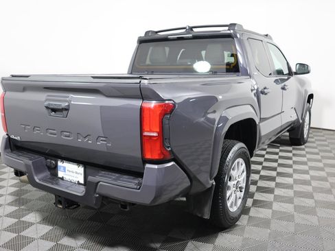 Used 2024 Toyota Tacoma SR5 AWD/4WD image 5