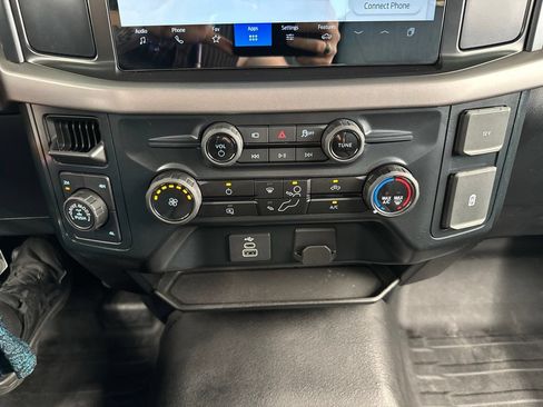 Used 2025 Ford F150 XL AWD/4WD image 27