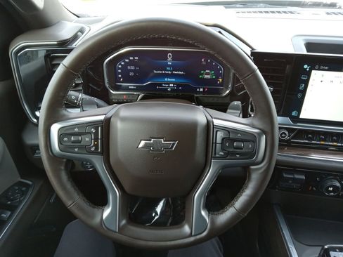 Used 2024 Chevrolet Silverado 1500 RST image 13