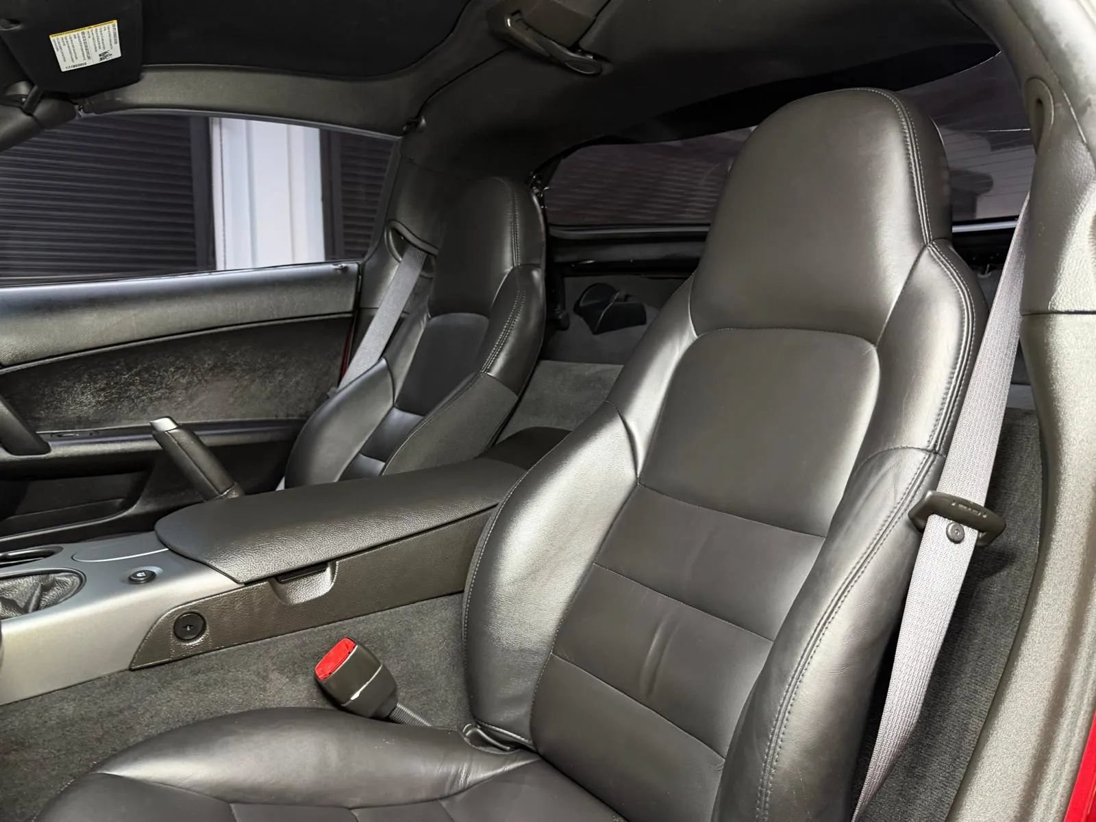 Used 2006 Chevrolet Corvette Coupe RWD image 23