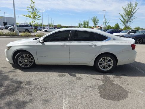Used 2015 Chevrolet Impala LT FWD image 5