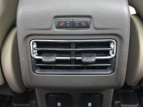 Used 2021 Lincoln Corsair Grand Touring w/ Equipment Group 301A AWD/4WD image 23