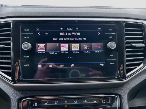 Used 2020 Volkswagen Atlas Cross Sport SEL FWD image 9
