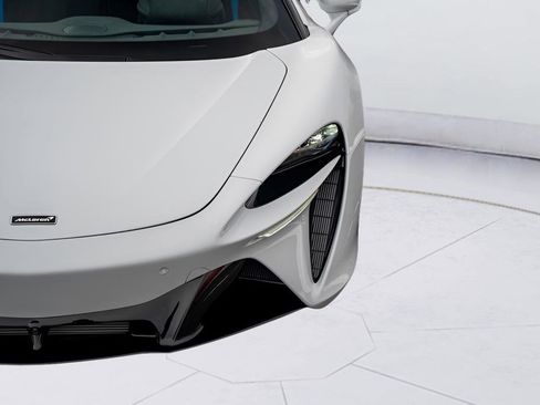New 2026 McLaren Artura Spider image 28