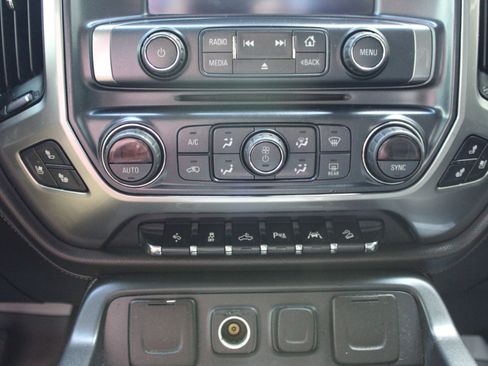 Used 2018 Chevrolet Silverado 1500 LTZ Z71 w/ LTZ Plus Package image 24