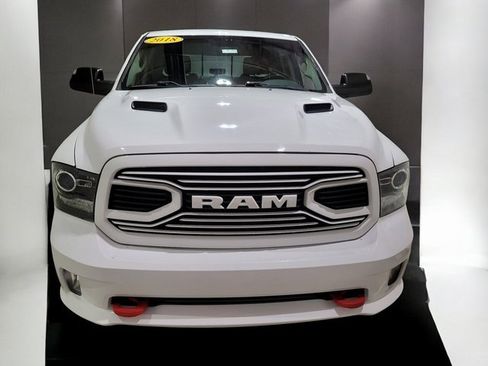 Used 2018 RAM 1500 Sport image 14