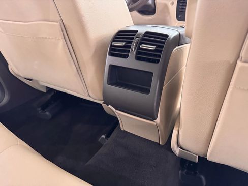 Used 2015 Mercedes-Benz GLK 350 4MATIC image 17