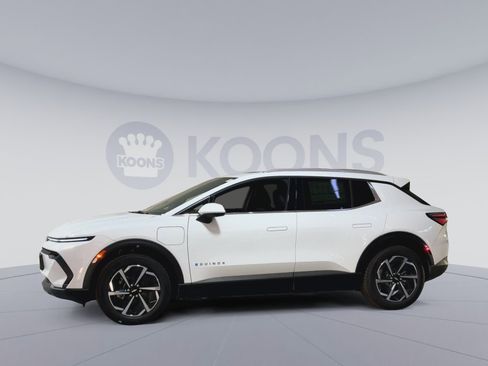 New 2026 Chevrolet Equinox EV LT image 7