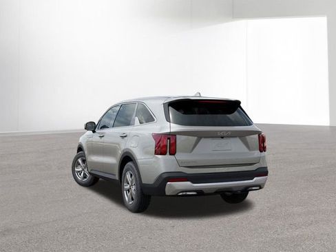 New 2026 Kia Sorento LX image 4