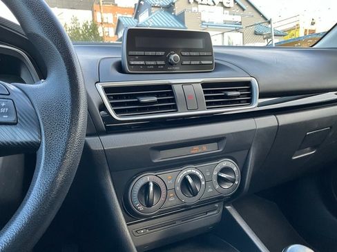 Used 2014 MAZDA MAZDA3 i Sport image 16