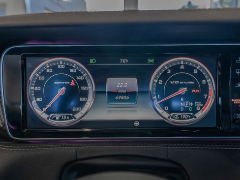 Used 2016 Mercedes-Benz S 63 AMG 4MATIC Coupe image 10