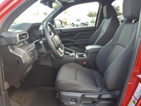 Certified 2025 Toyota Tacoma SR5 image 15