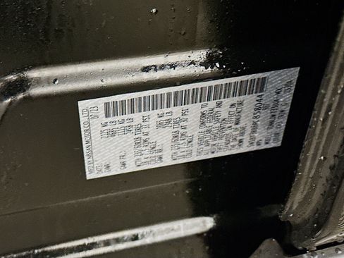 Used 2023 Nissan Rogue SV image 12