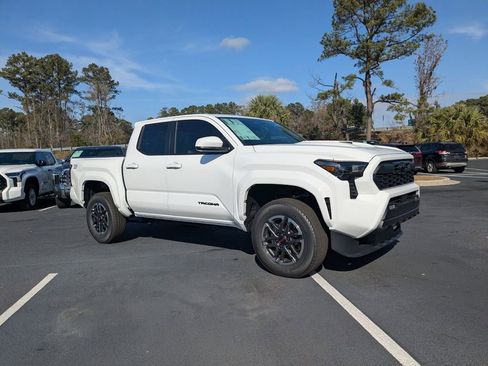 New 2026 Toyota Tacoma SR image 2