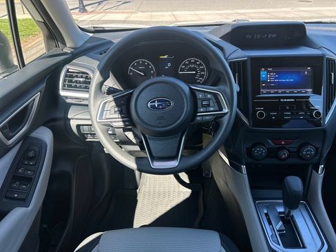 Used 2024 Subaru Forester AWD/4WD image 15