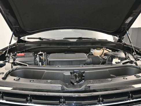 Used 2023 Chevrolet Tahoe LT AWD/4WD image 30