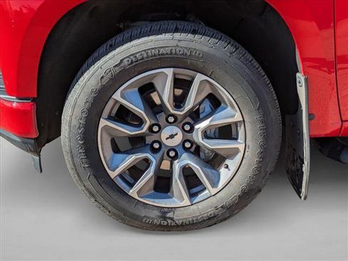 Used 2021 Chevrolet Silverado 1500 RST image 10