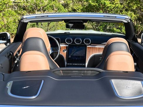 Used 2024 Mercedes-Benz CLE 300 4MATIC Cabriolet image 62