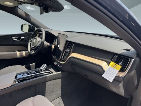 Used 2026 Volvo XC60 B5 Core image 29