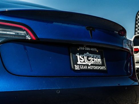 Used 2020 Tesla Model 3 Standard Range Plus RWD image 12