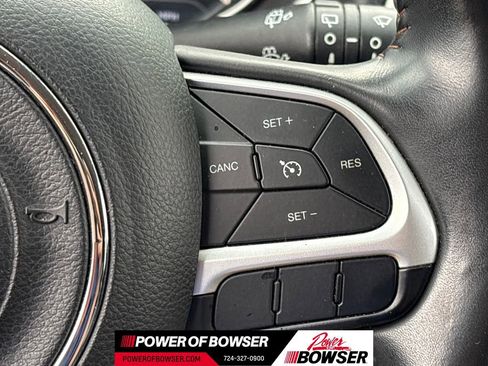 Used 2018 Jeep Compass Latitude w/ Popular Equipment Group AWD/4WD image 19