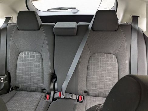 Certified 2024 Honda HR-V LX image 28