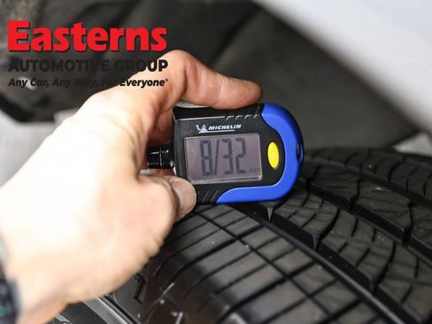 Used 2024 Ford Expedition XLT image 31