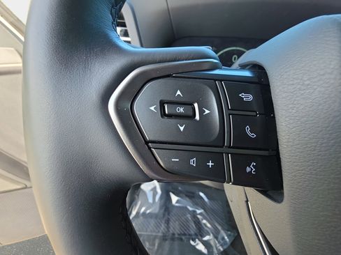 Used 2024 Lexus GX 550 AWD/4WD image 17