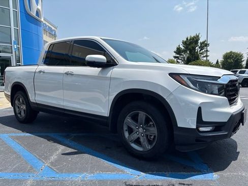 Certified 2023 Honda Ridgeline RTL-E image 3