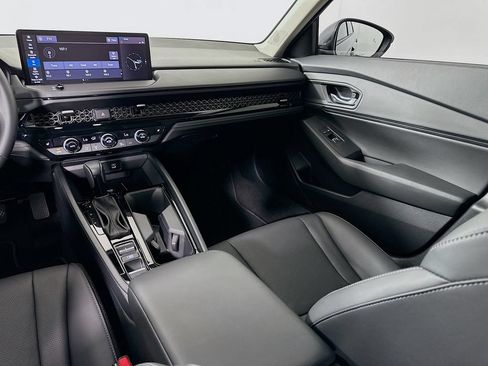 Used 2026 Honda Accord EX-L image 23