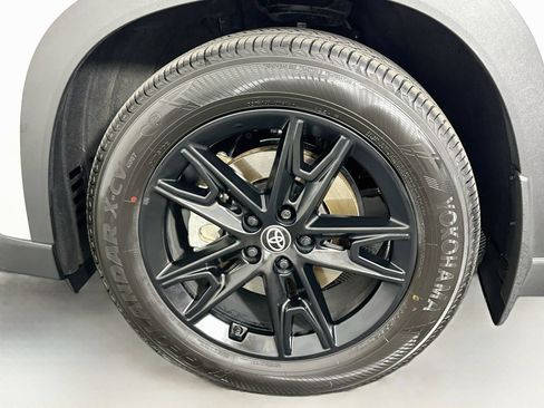 Certified 2026 Toyota Grand Highlander AWD Hybrid image 34