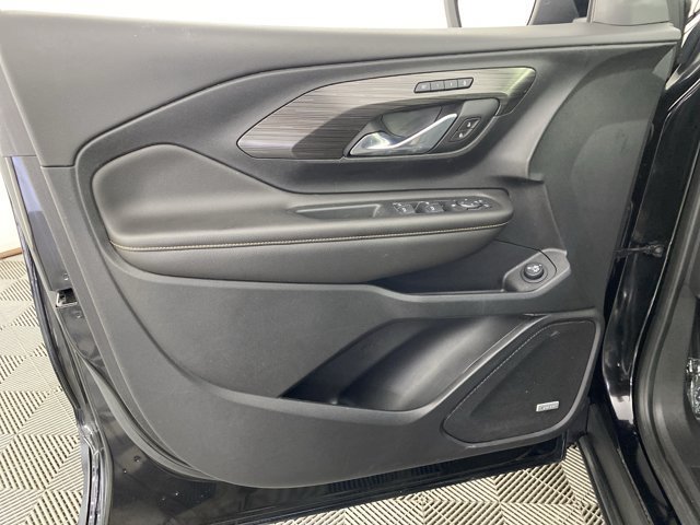 Used 2021 GMC Terrain SLT w/ Infotainment Package II FWD image 14