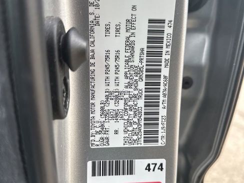 Used 2023 Toyota Tacoma SR5 AWD/4WD image 36