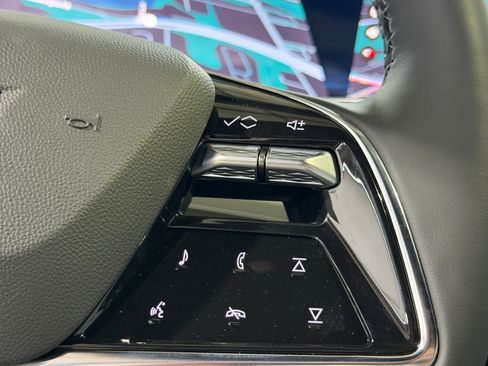 New 2026 Cadillac Lyriq Sport AWD/4WD image 27