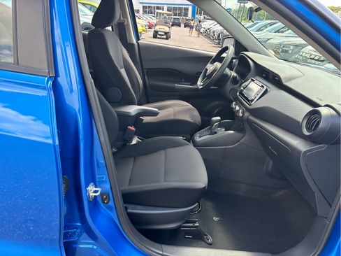 Used 2023 Nissan Kicks S FWD image 20