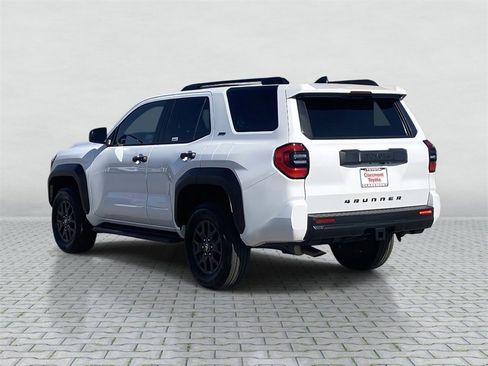 Certified 2025 Toyota 4Runner SR5 image 4
