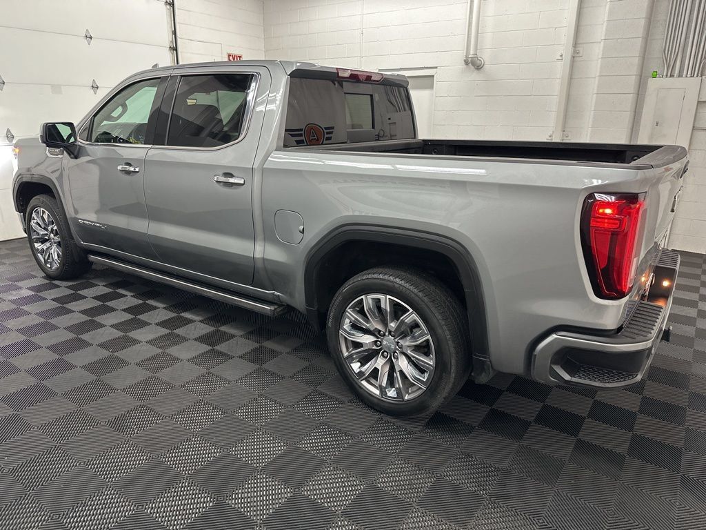 Used 2024 GMC Sierra 1500 Denali w/ Denali Reserve Package AWD/4WD image 6