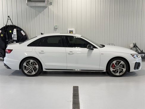 Used 2023 Audi A4 2.0T Premium Plus w/ Premium Plus Package image 2