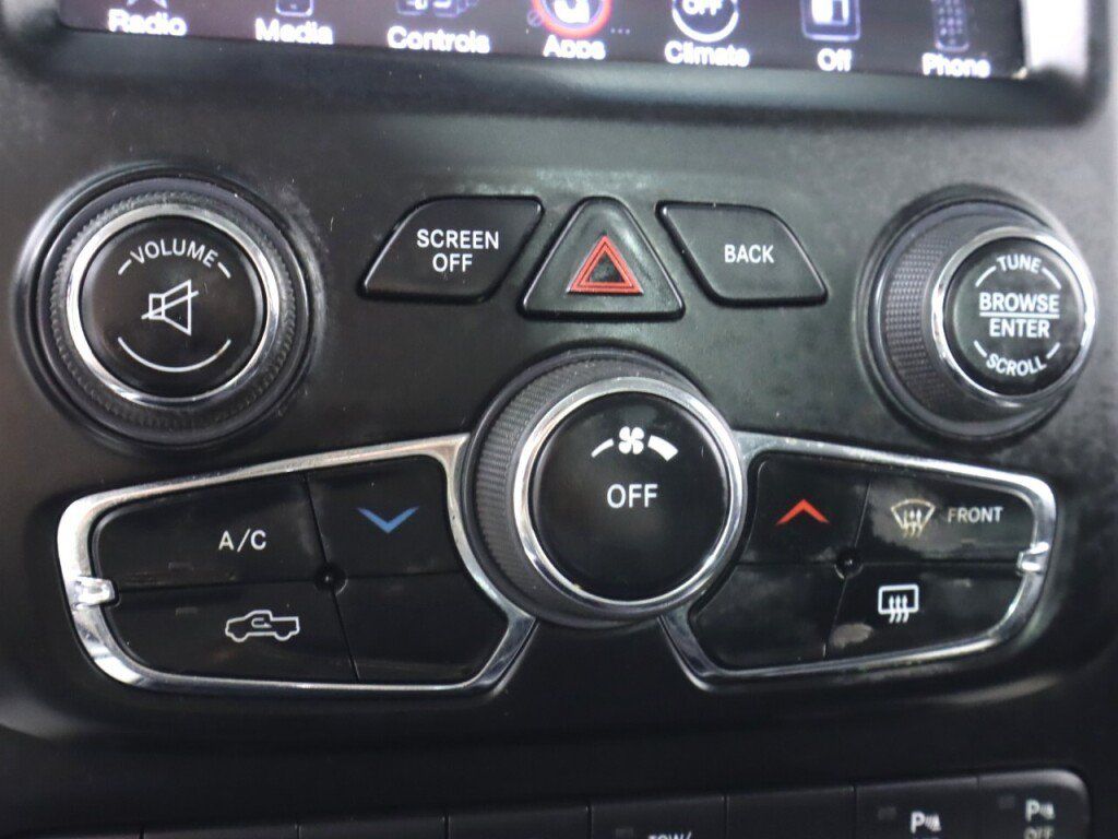 Used 2015 RAM 1500 Outdoorsman AWD/4WD image 21