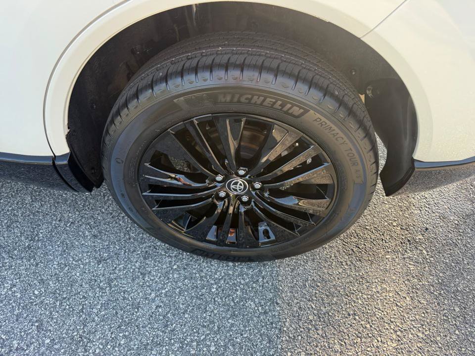 Used 2024 Toyota Venza Nightshade AWD/4WD image 26
