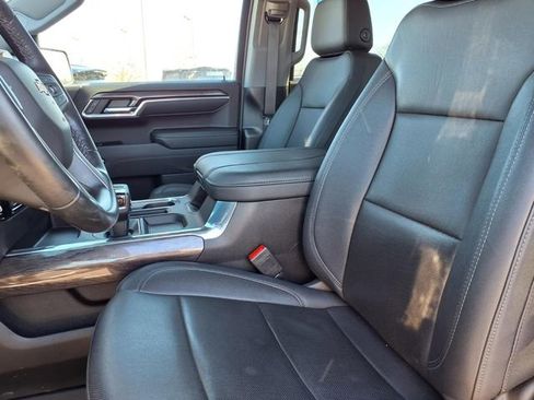 Used 2023 Chevrolet Silverado 1500 LTZ w/ LTZ Premium Package image 3