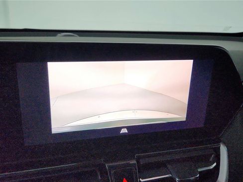Used 2025 Chevrolet TrailBlazer LT FWD image 25