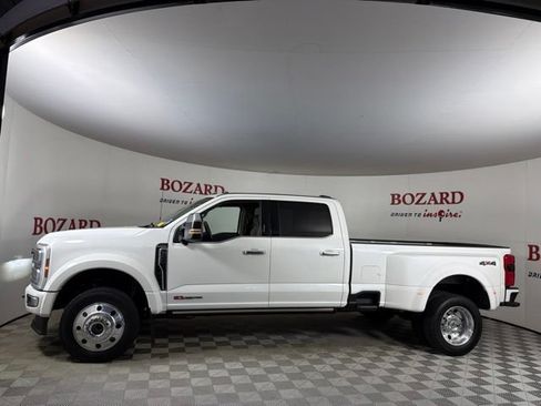 Certified 2026 Ford F450 Platinum w/ Platinum Plus Package AWD/4WD image 5