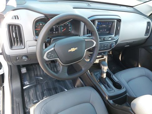 Used 2022 Chevrolet Colorado W/T w/ WT Convenience Package RWD image 15