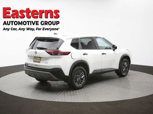 Used 2023 Nissan Rogue S AWD/4WD image 41