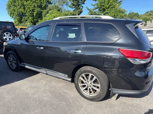 Used 2015 Nissan Pathfinder SL AWD/4WD image 3