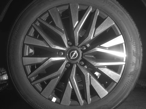 Used 2025 Nissan Altima 2.5 SV image 14