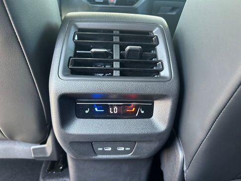 New 2026 Volkswagen Tiguan SEL R-Line AWD/4WD image 62