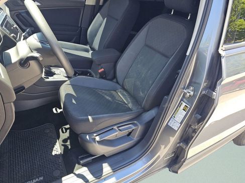 Used 2019 Volkswagen Tiguan S w/ 3rd Row Seat Package AWD/4WD image 6
