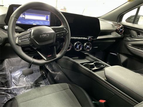 Certified 2025 Chevrolet Blazer EV RS image 18